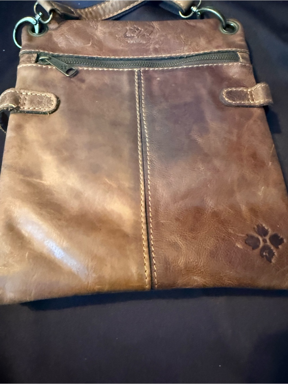 Patricia Nash Francesca Leather Tooled Studded Mandala Crossbody Bag Tan - Picture 3 of 16